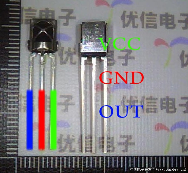 红外接收头怎么接呀,大家帮帮忙,我的红外接收的数据在数码管显示上