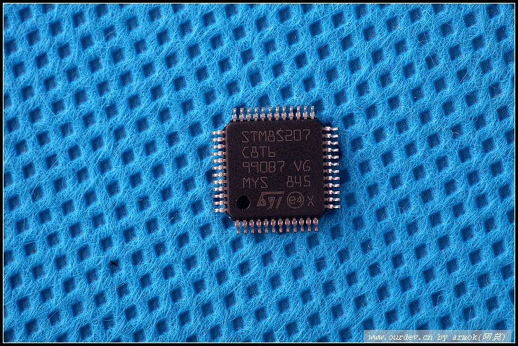 STM8到货，将正式上架。另：STM32新品种、ST陀螺仪及mini kit 工具等 (amoBBS 阿莫电子论坛)