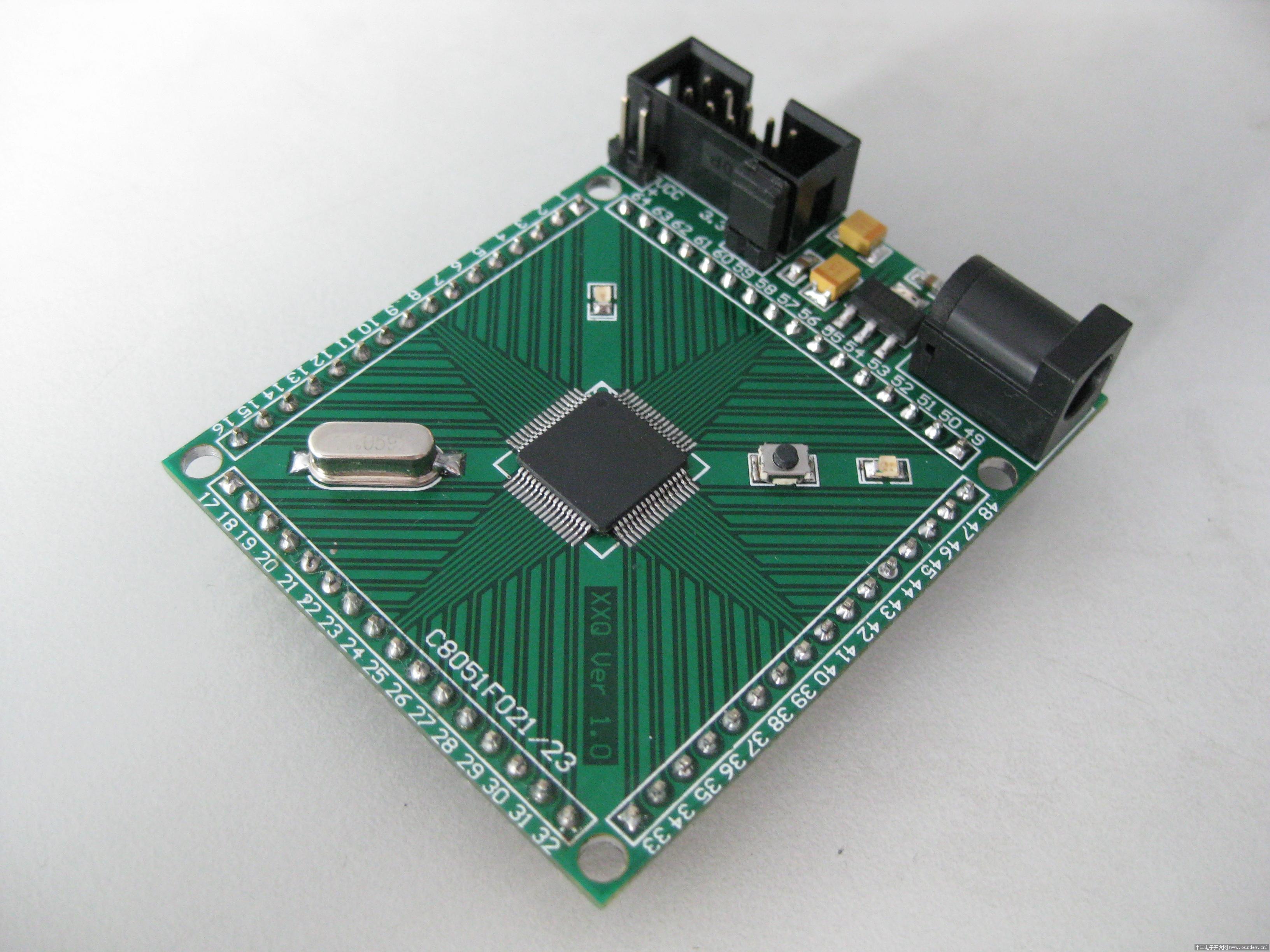 c8051f021最小系统板